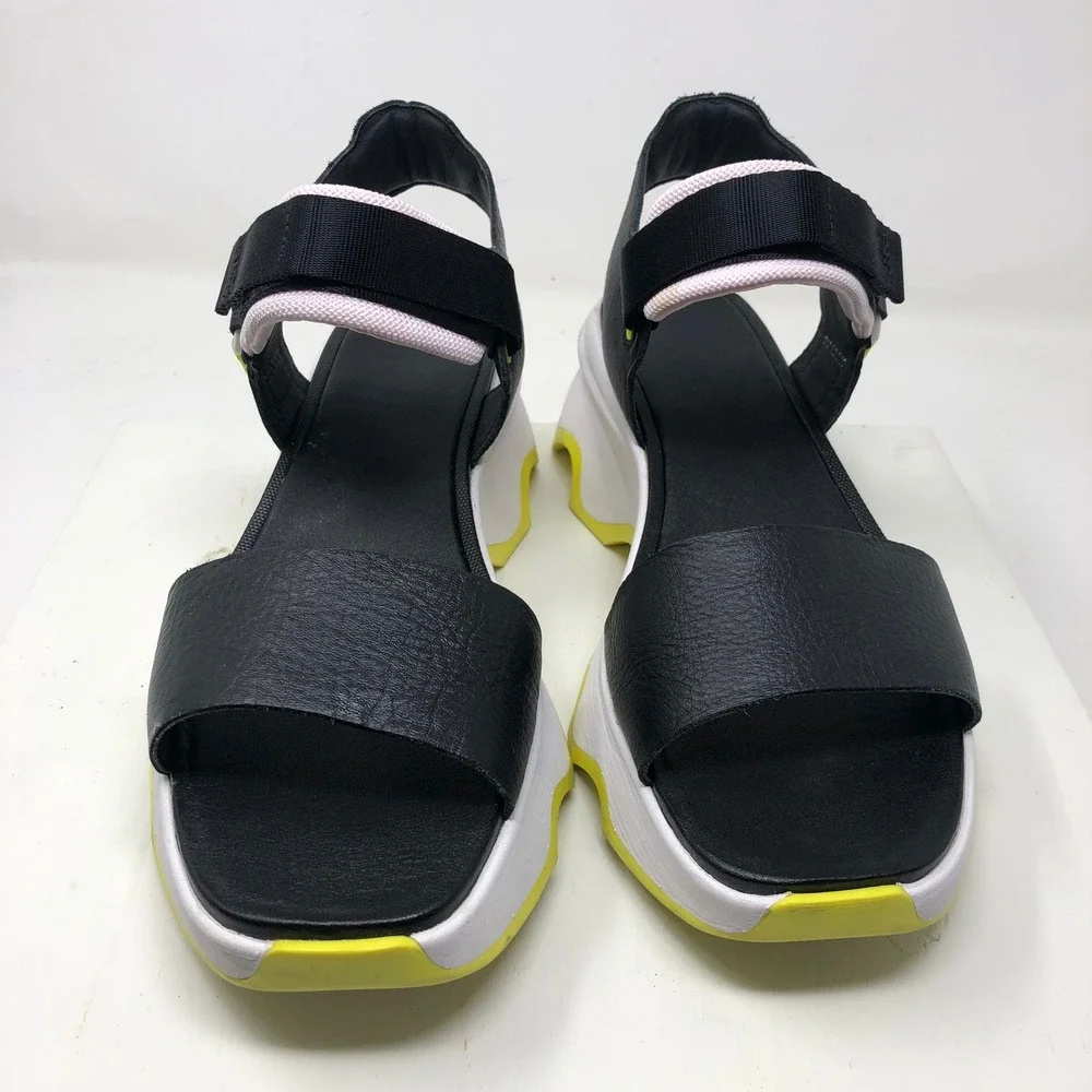 Sorel Kinetic Impact Y-Strap High Sandals Womens 9 Black Yellow Bold Athleisure